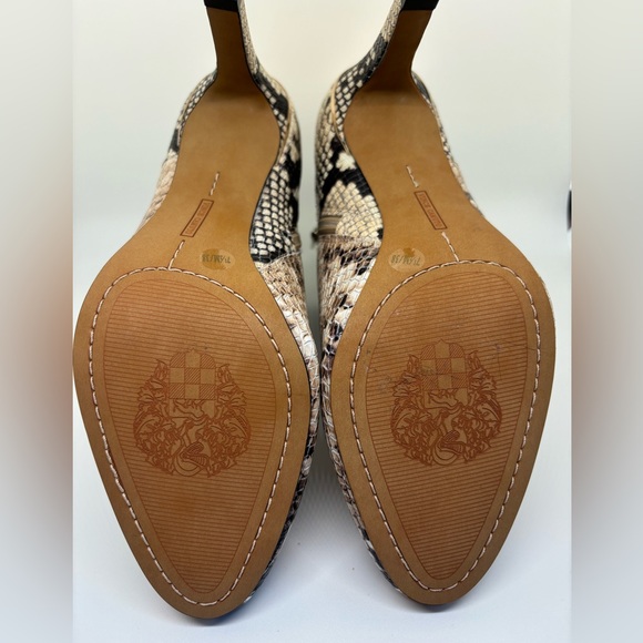 Vince Camuto Booties - Picture 5 of 7